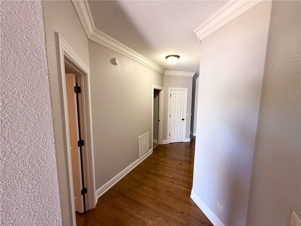 Shadow Valley Twnhms Ph 1 Rogers - Residential Lease