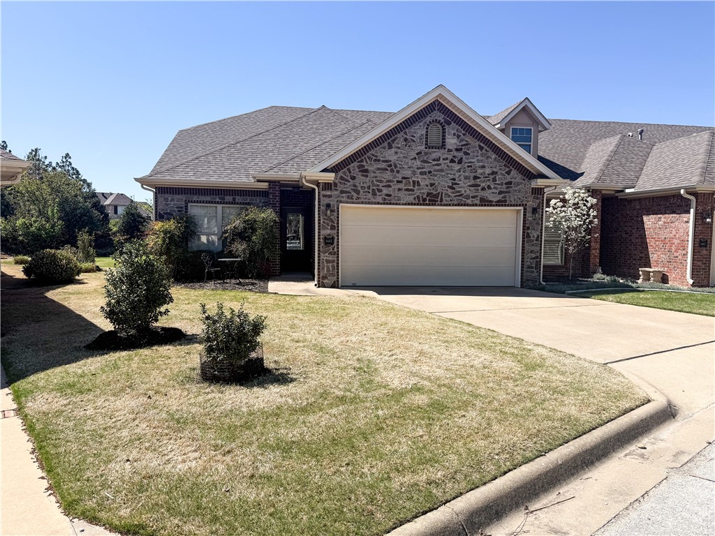 Shadow Valley Twnhms Ph 1 Rogers - Residential Lease