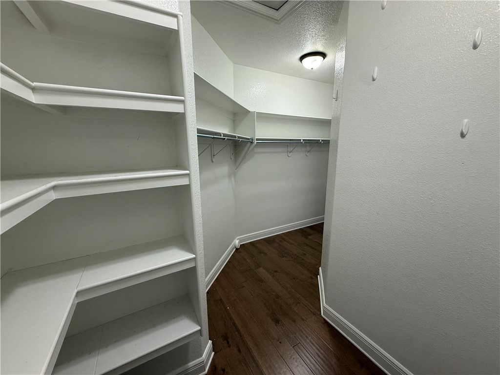 Shadow Valley Twnhms Ph 1 Rogers - Residential Lease