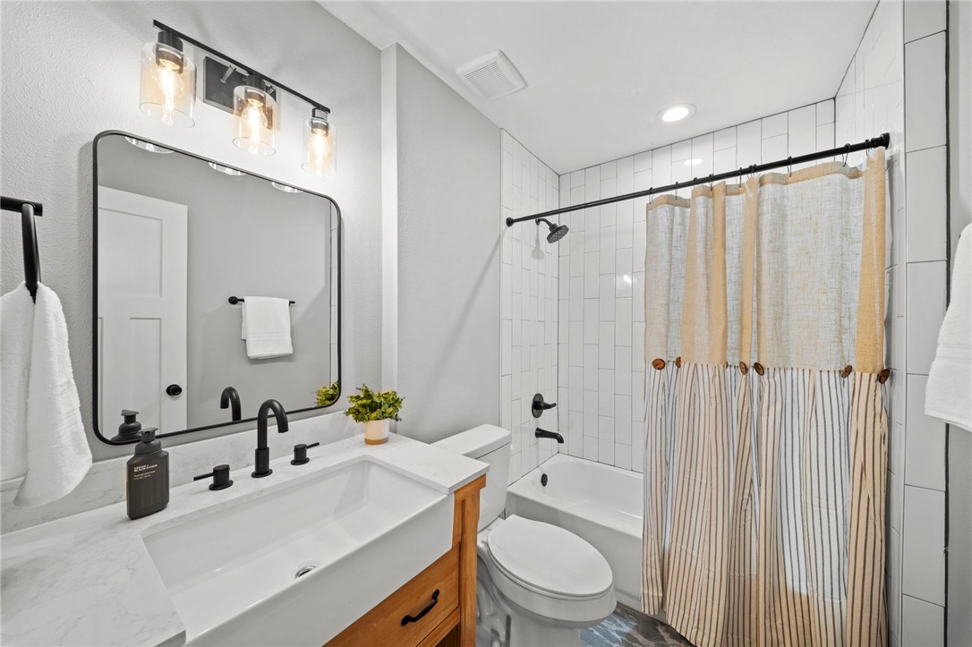 12-19-32-RURAL - Residential