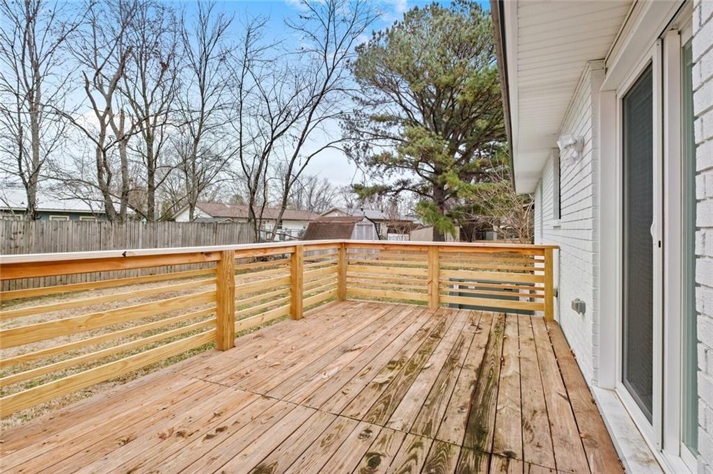 Hazel Park Sub Bentonville - Residential Lease