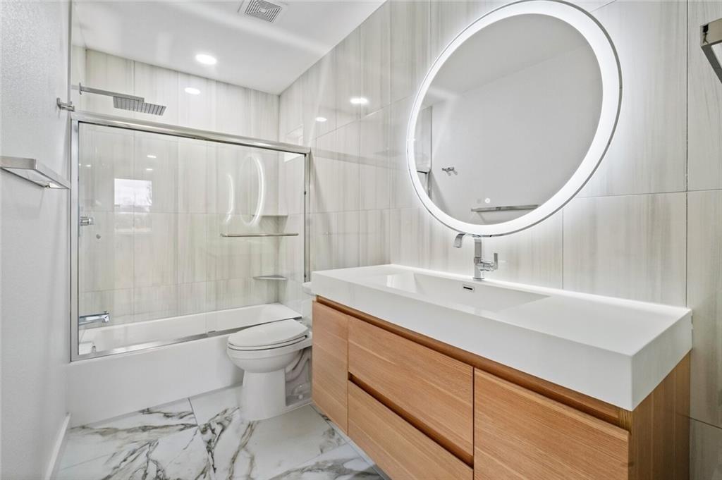 Hazel Park Sub Bentonville - Residential Lease