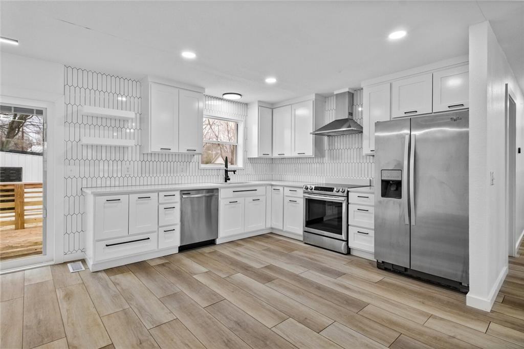 Hazel Park Sub Bentonville - Residential Lease