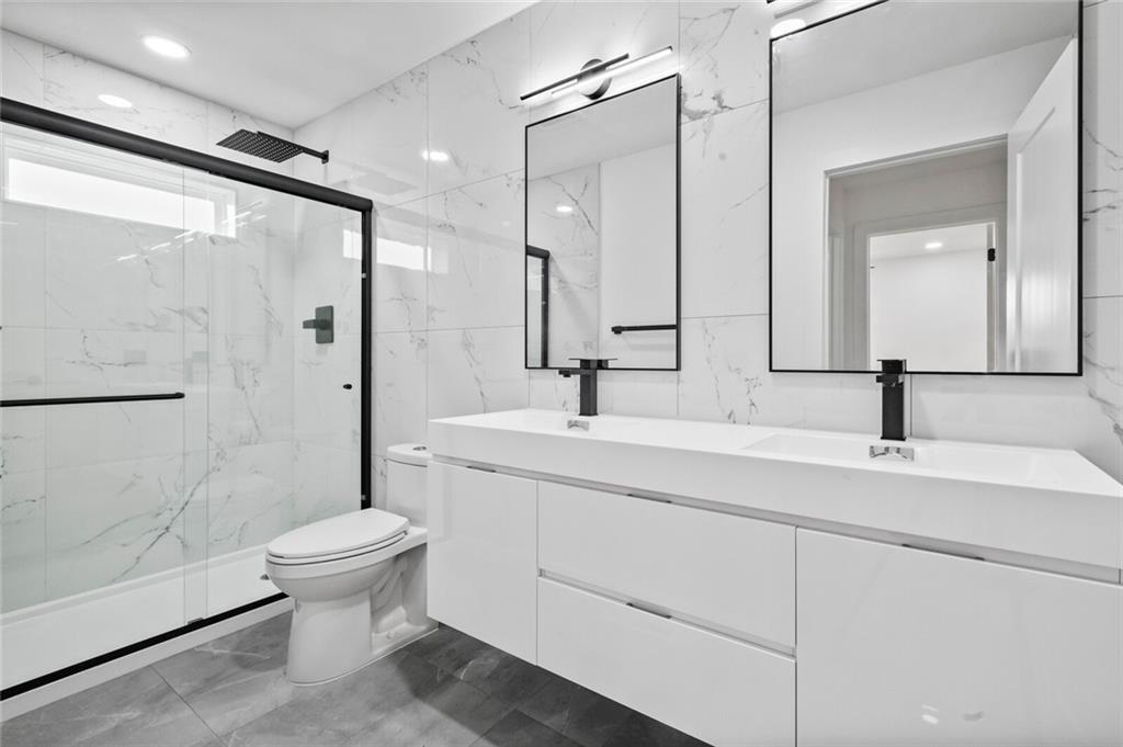 Hazel Park Sub Bentonville - Residential Lease