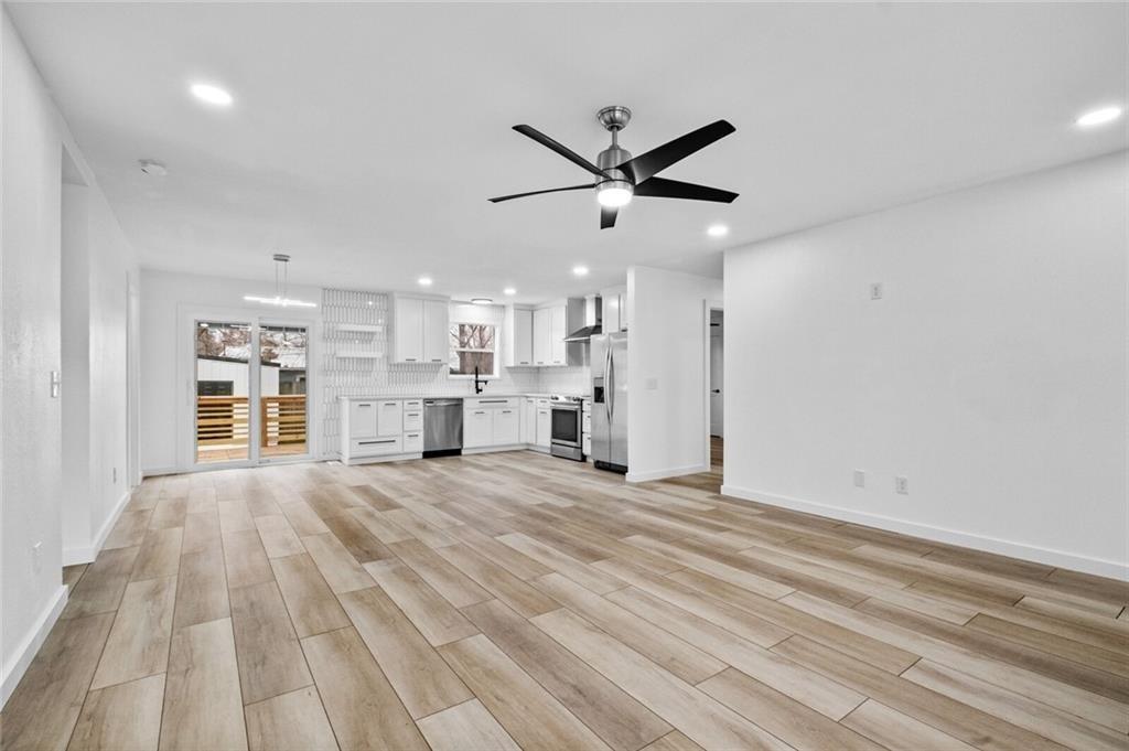 Hazel Park Sub Bentonville - Residential Lease