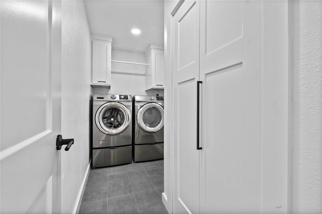 Hazel Park Sub Bentonville - Residential Lease