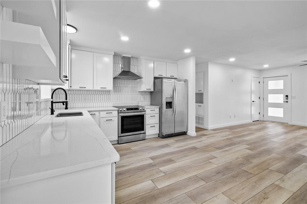 Hazel Park Sub Bentonville - Residential Lease