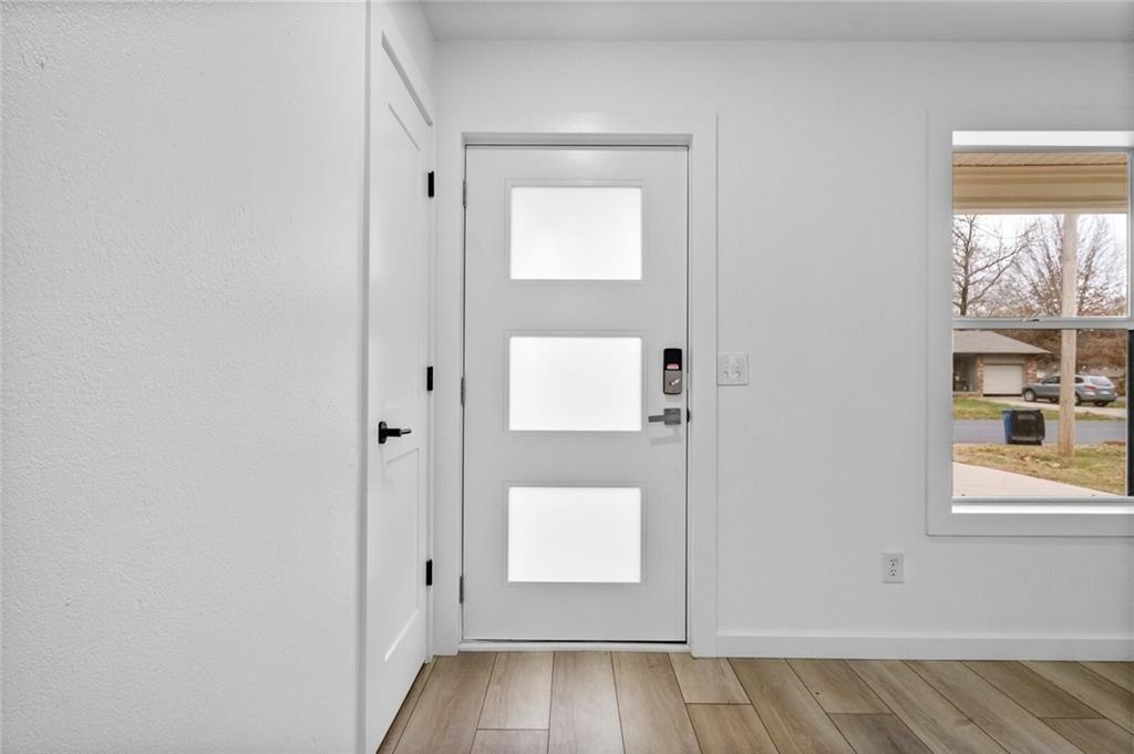 Hazel Park Sub Bentonville - Residential Lease