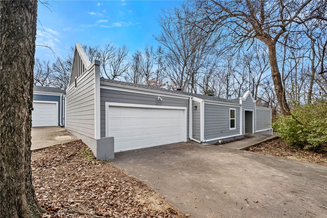 Royal Oaks Estates - Residential