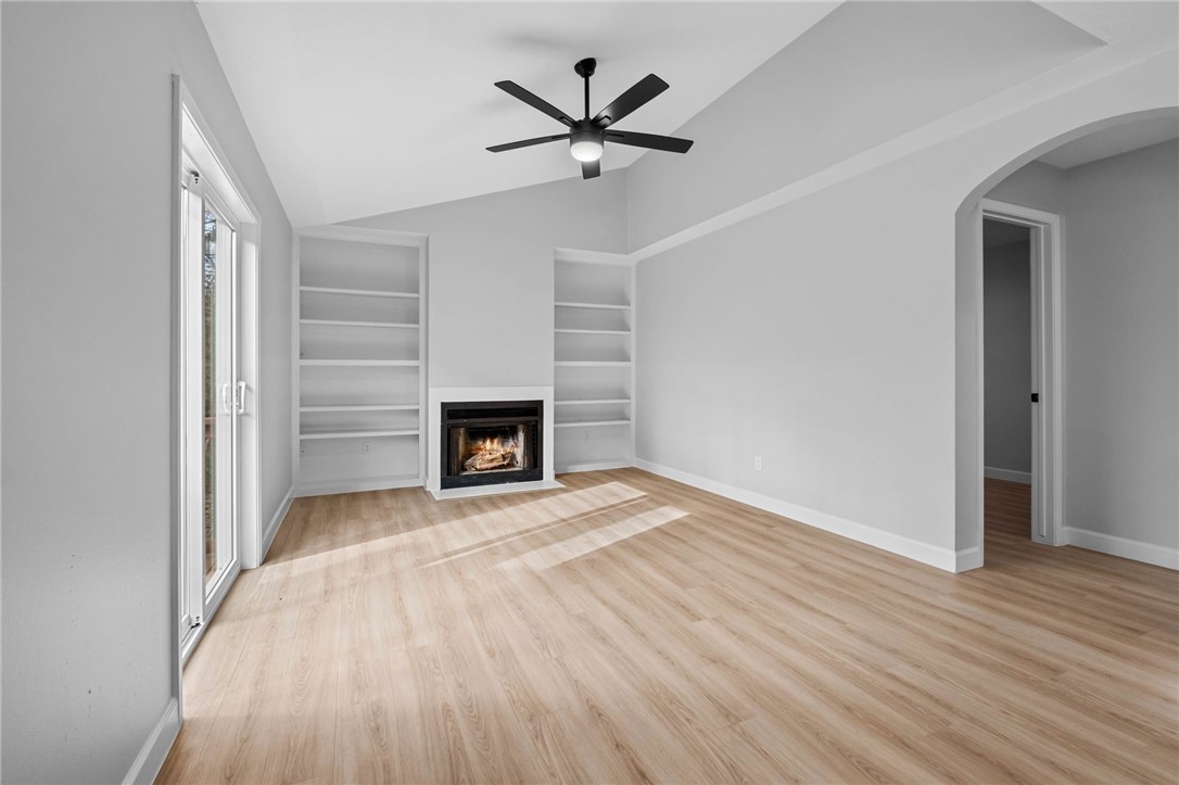 Royal Oaks Estates - Residential