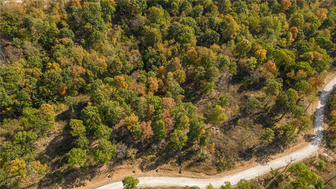 Round Mountain Estates - Land