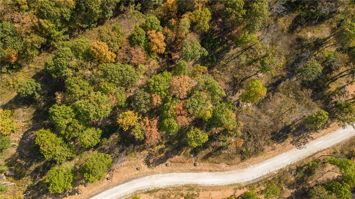 Round Mountain Estates - Land