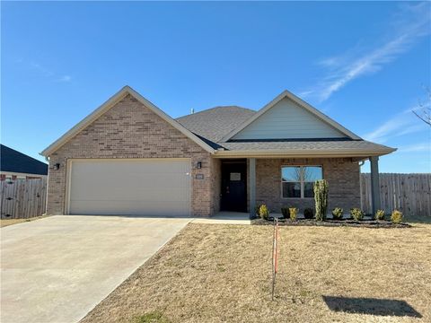 Photo of 889 Madden Street, Tontitown, AR 72762 (MLS # 1337504)