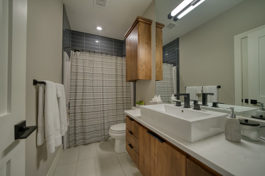 Panorama Shores - Residential