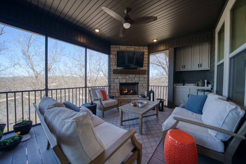 Panorama Shores - Residential