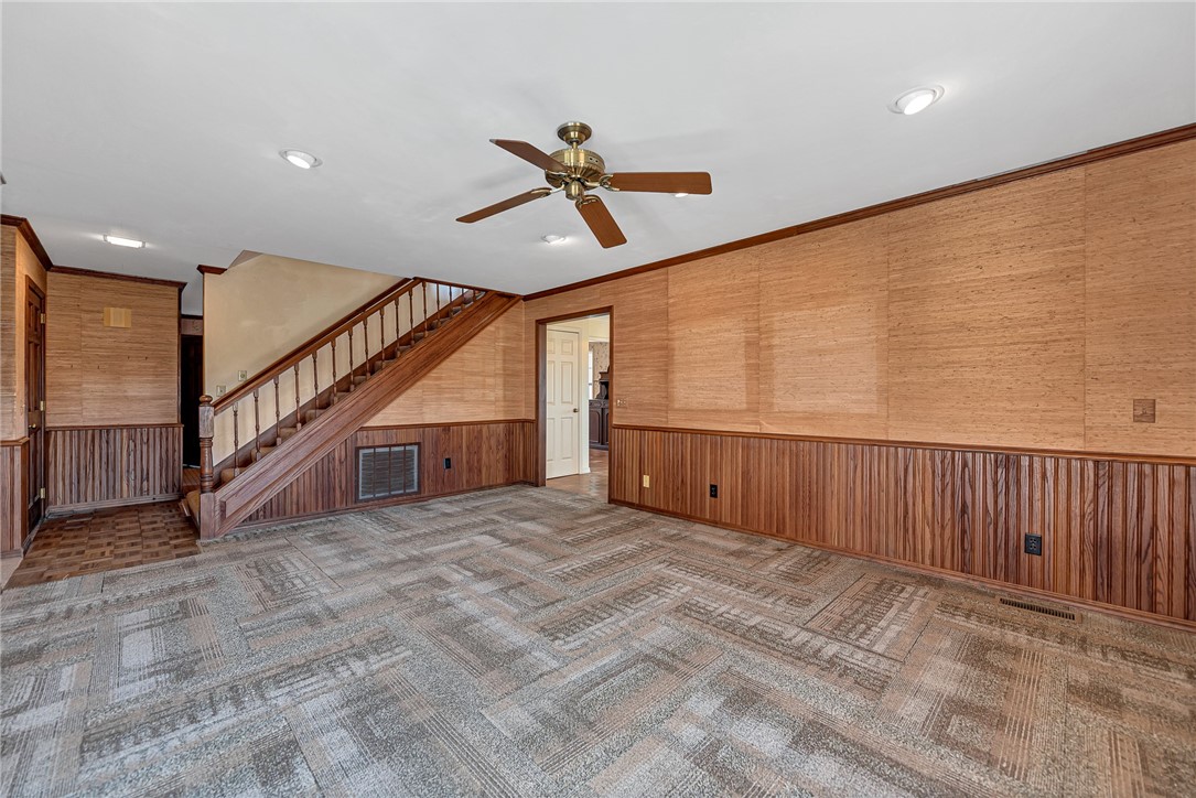 Elkins Outlots - Residential