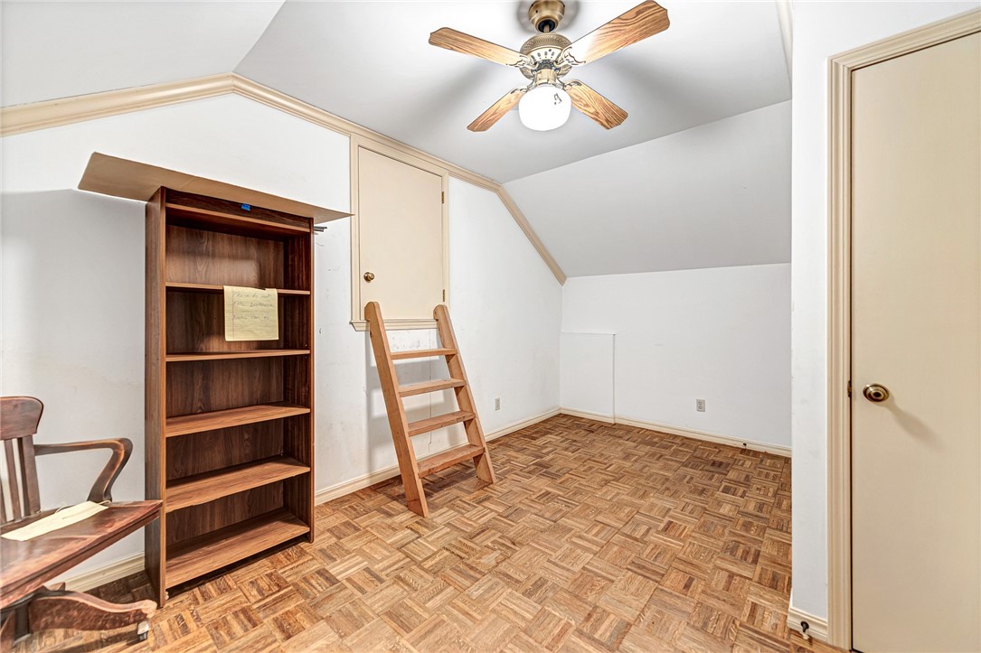 Elkins Outlots - Residential