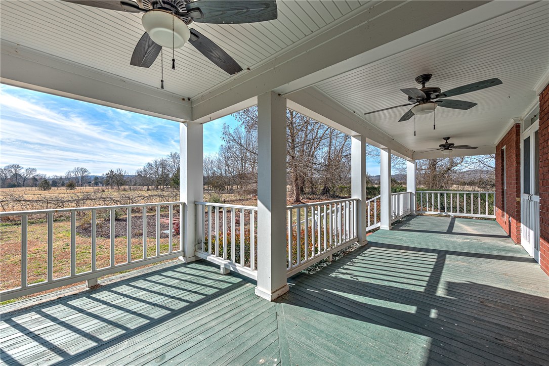 Elkins Outlots - Residential