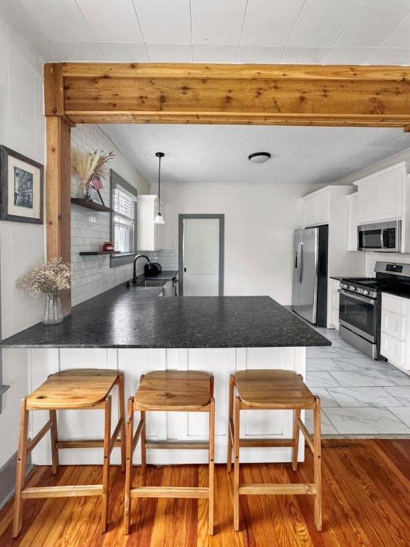 B F SIKES ADD-ROGERS - Residential Lease