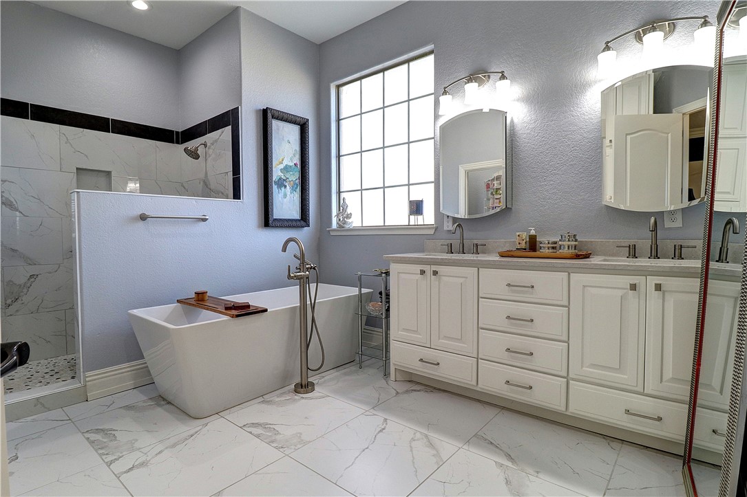 Shadow Valley - Residential