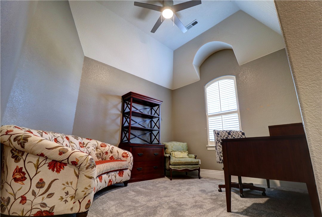 Shadow Valley - Residential