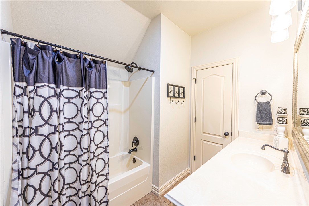 Thornbury Sub Ph V Springdale - Residential