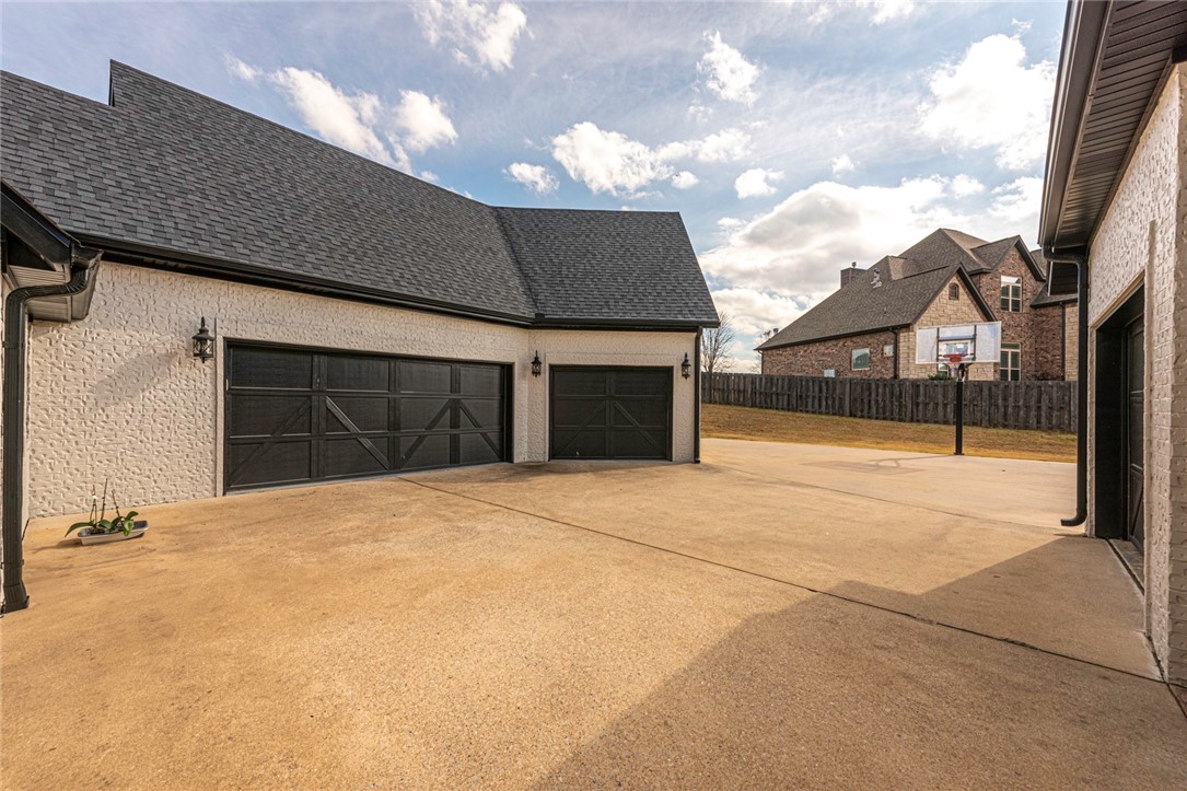 Thornbury Sub Ph V Springdale - Residential