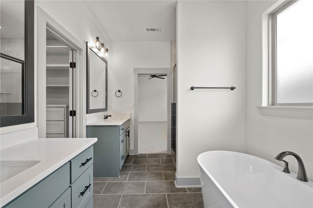 Woodlands Crossing Sub Ph Ii Bentonville - Residential