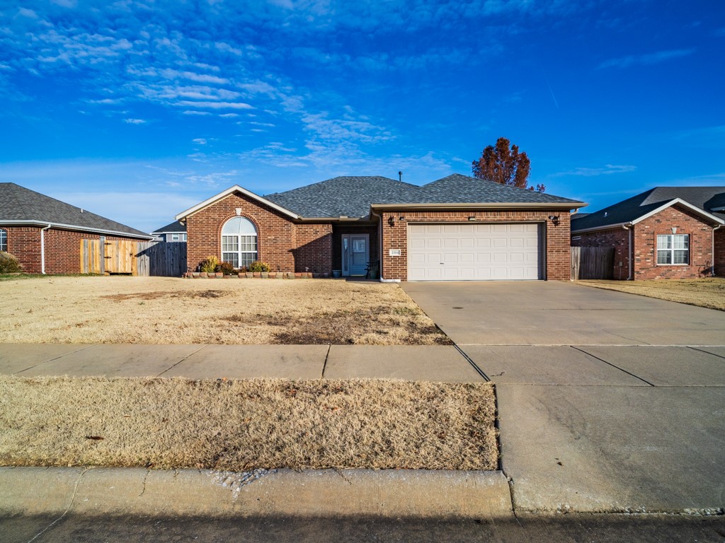 Centrally located 3 bedroom 2 bath home. Well maintained. Close to Creekside Middle School, Osage Creek Elementary, and Creekside Park. Privacy fenced yard. Refrigerator conveys. Washer/Dryer provided for convenience only. Pets considered with increased deposit. Tenant occupied. Minimum 24 hr notice required to show. All adult occupants must complete an application. $50/person to apply.