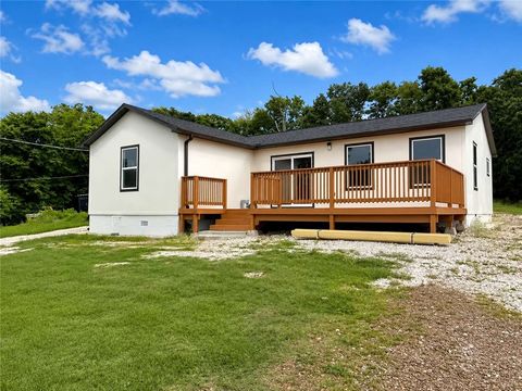 Photo of 717 Wilson Street, Fayetteville, AR 72701 (MLS # 1351713)