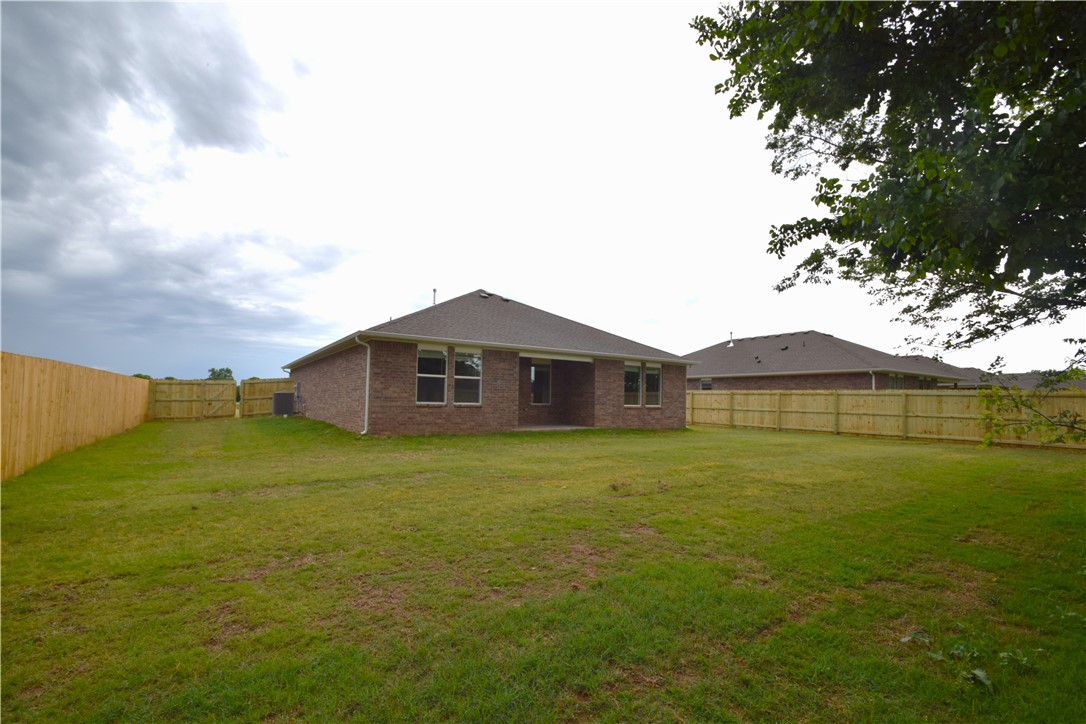 Wagon Wheel Crossing - Residential Lease