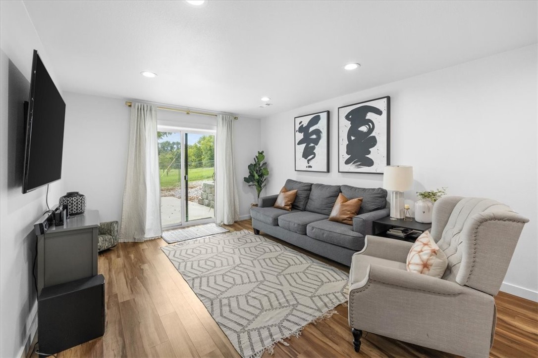 Cave Spgs - Residential