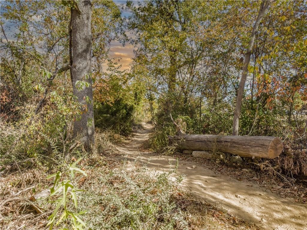 Applegate Sub - Residential Lease