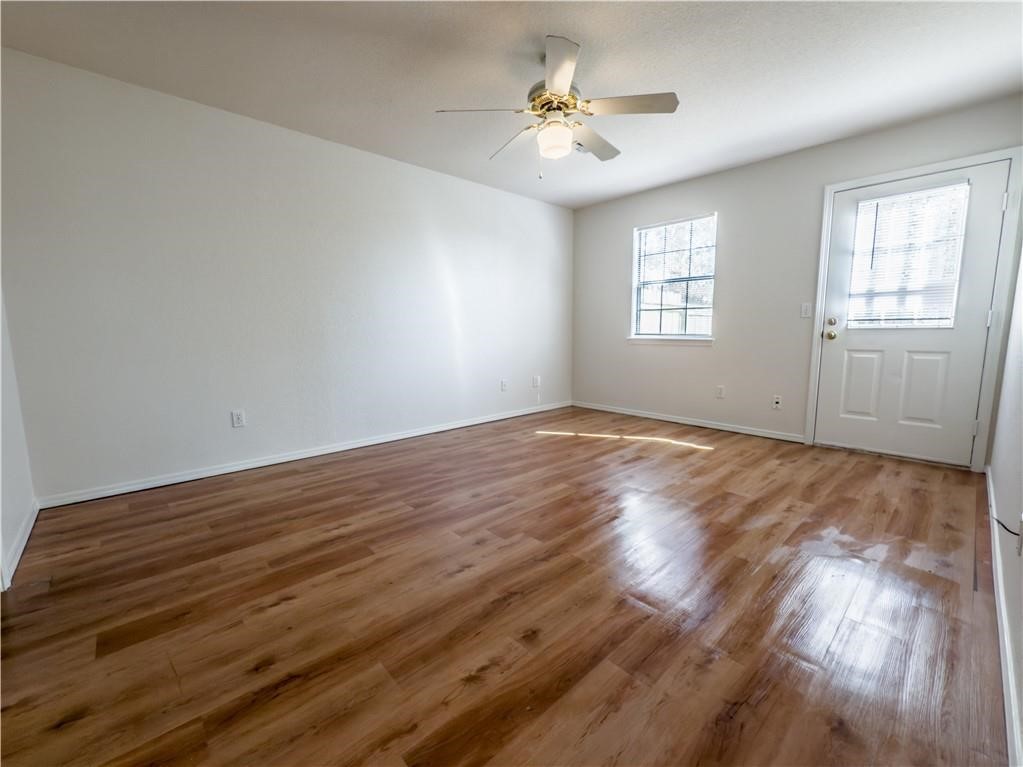 Applegate Sub - Residential Lease