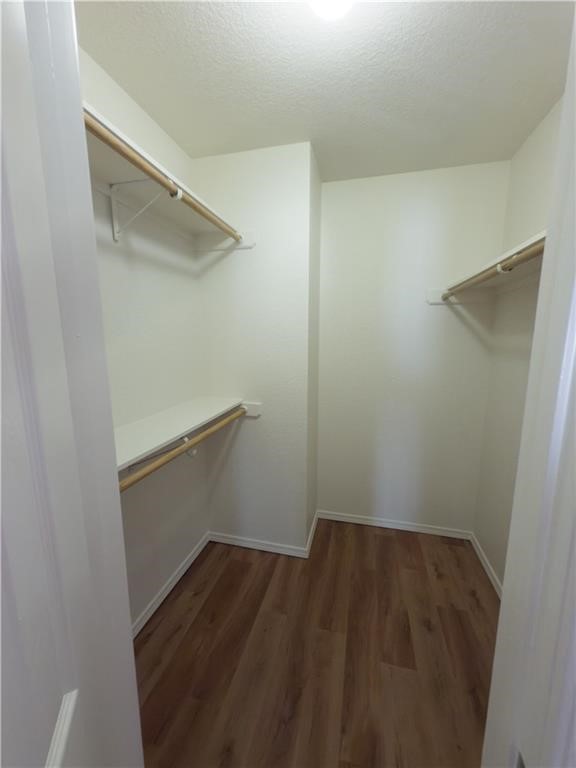 Applegate Sub - Residential Lease