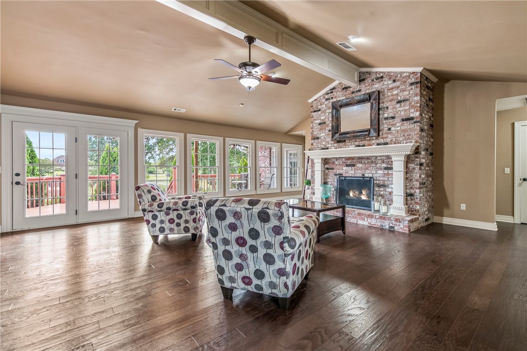 Pinnacle - Residential