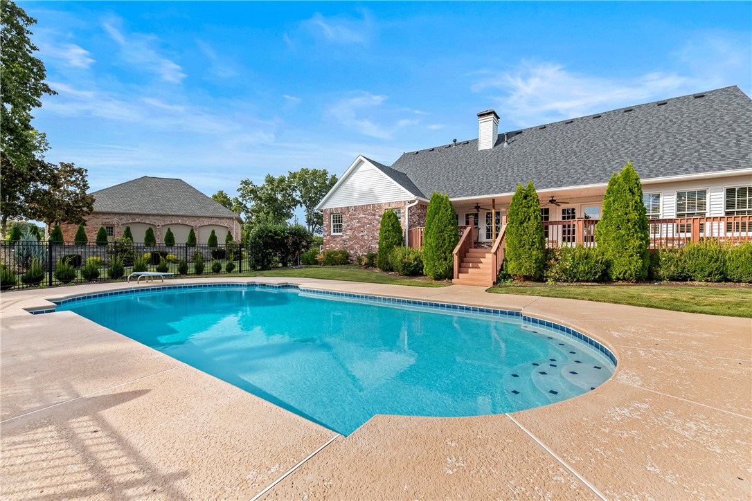 Pinnacle - Residential