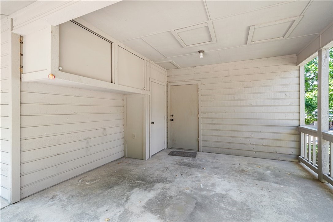 Unit 108 Holiday Island - Residential