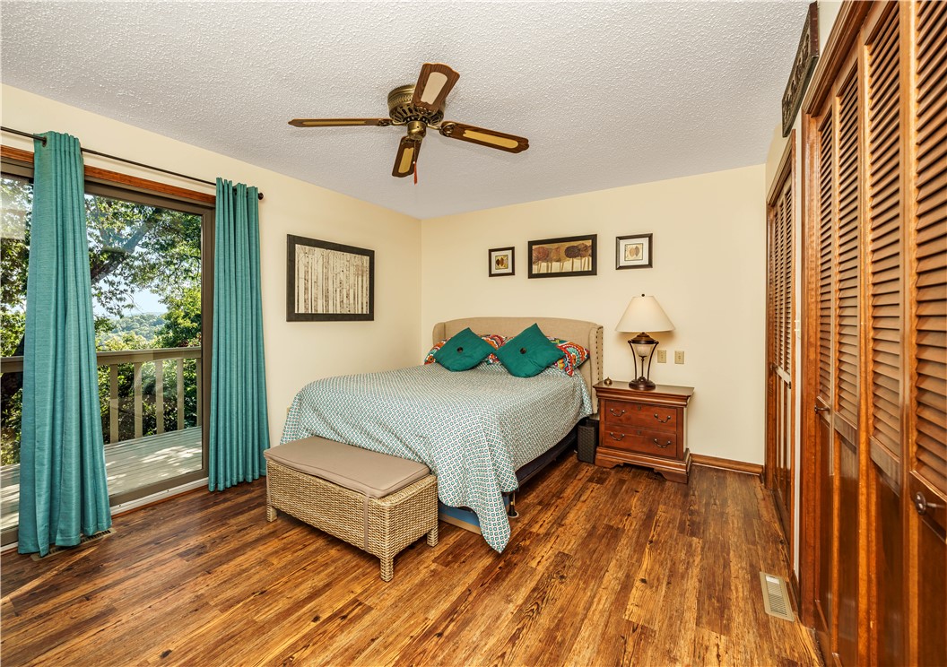 Holiday Island - Residential