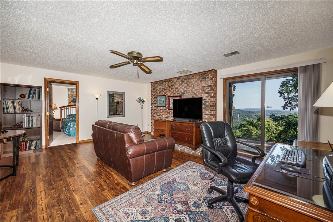 Holiday Island - Residential