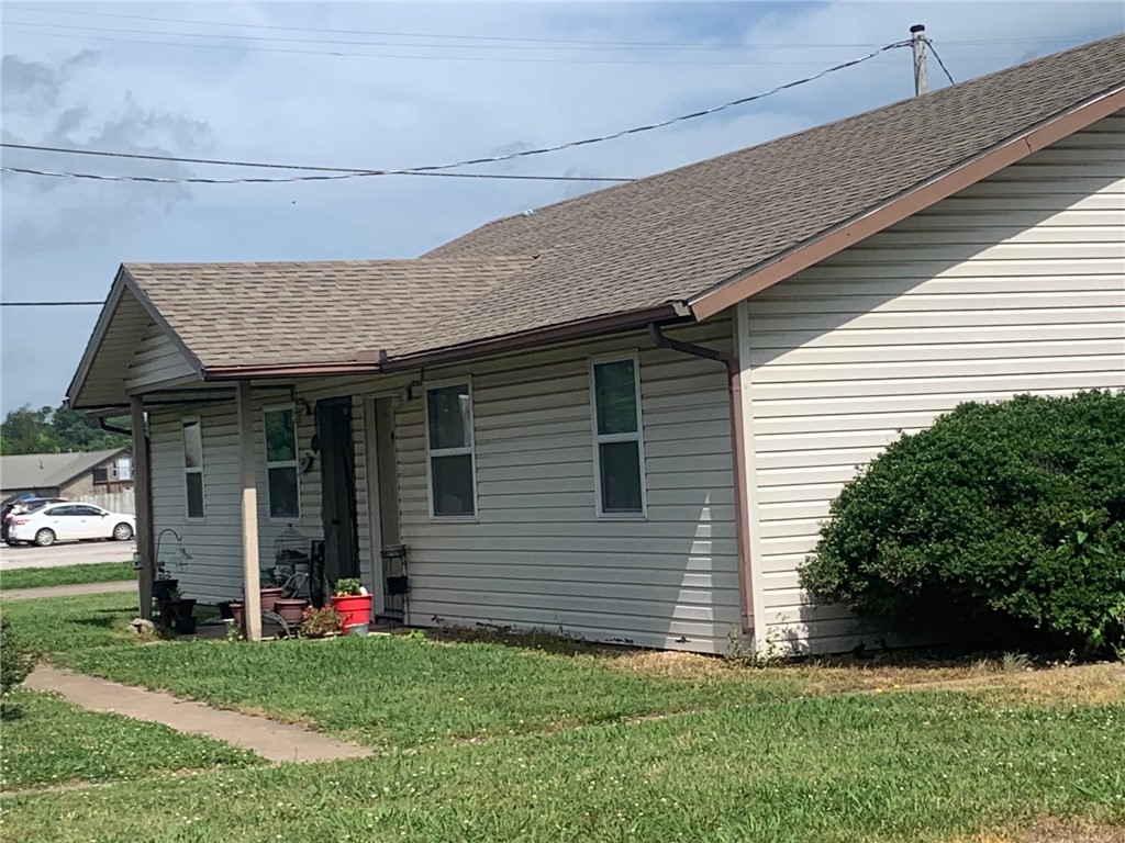 Sunny Acres Add Gentry - Residential Income