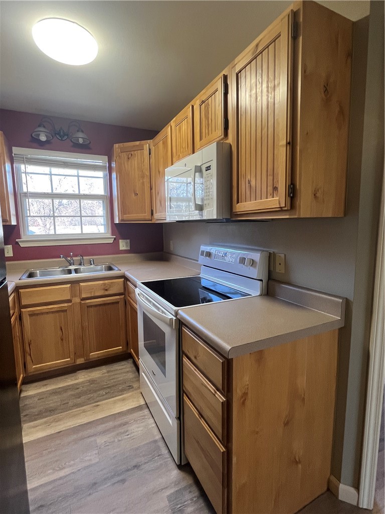 Couchs Addition - Residential Lease