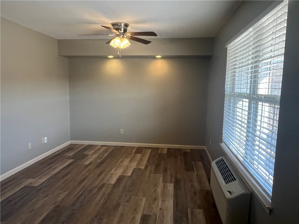 Couchs Addition - Residential Lease