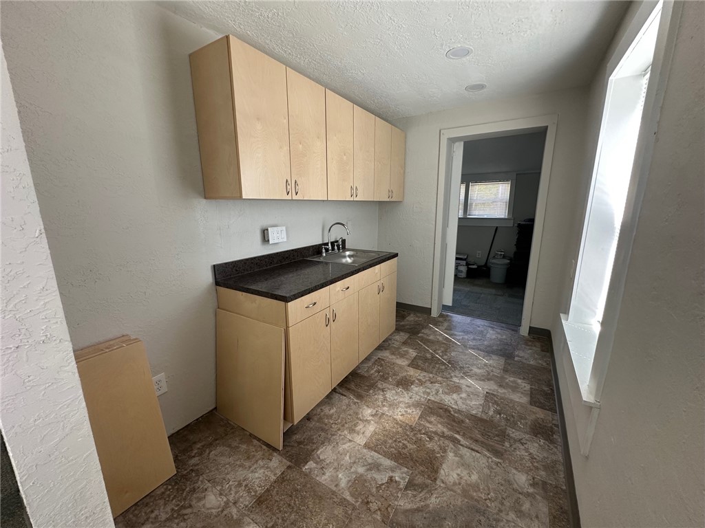 none - Residential Income