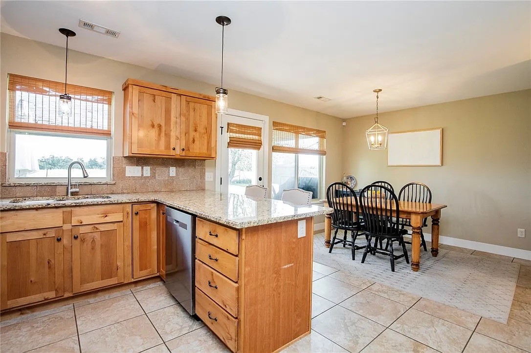 Sand Spgs Sub Ph I Cave Spgs - Residential Lease