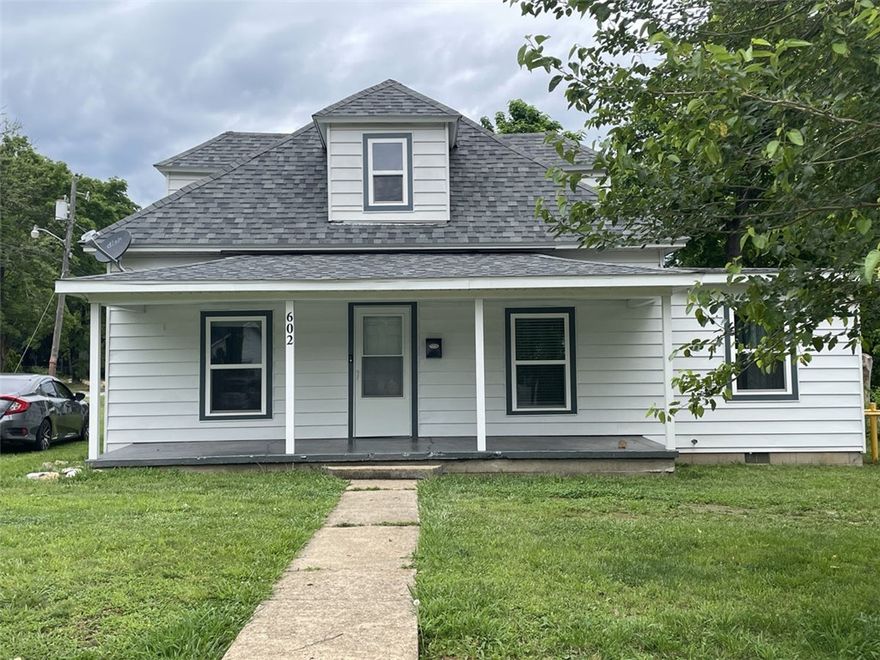 This cute little bungalow with classic loft bedroom has charm and curb appeal! It's been well-cared for and is ready for a new owner. Convenient location on a corner lot near downtown Berryville, near all of the amenities Berryville has to offer. Eureka Springs is only 30 minutes away, Branson is only an hour. This property has the potential to be a home, short-term rental, or long-term rental. New floors and deck. Washer and dryer do not convey.