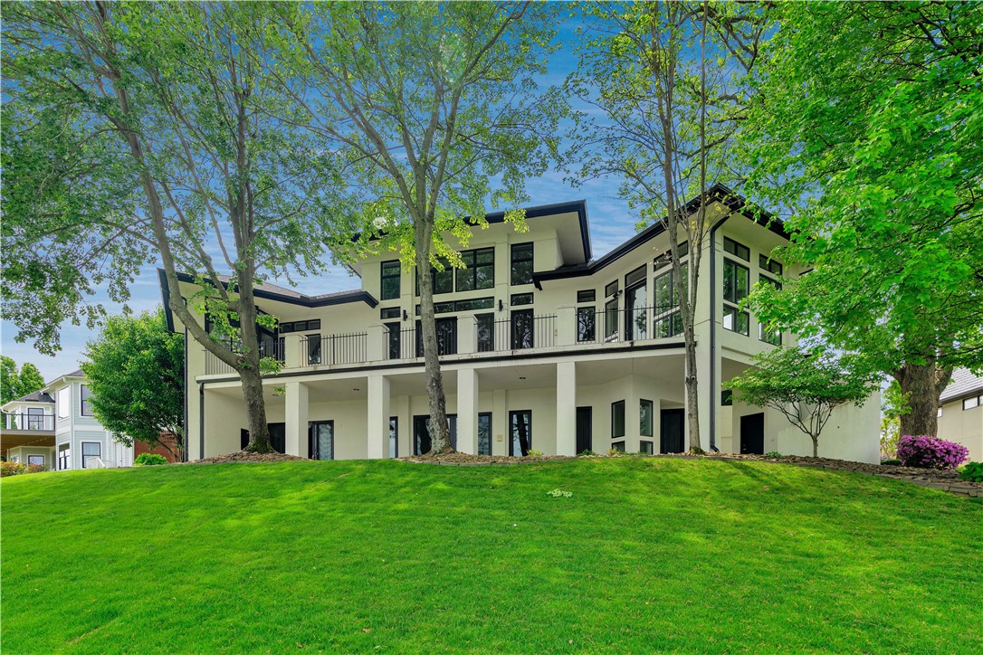 Champions Golf & Cc Rogers - Residential