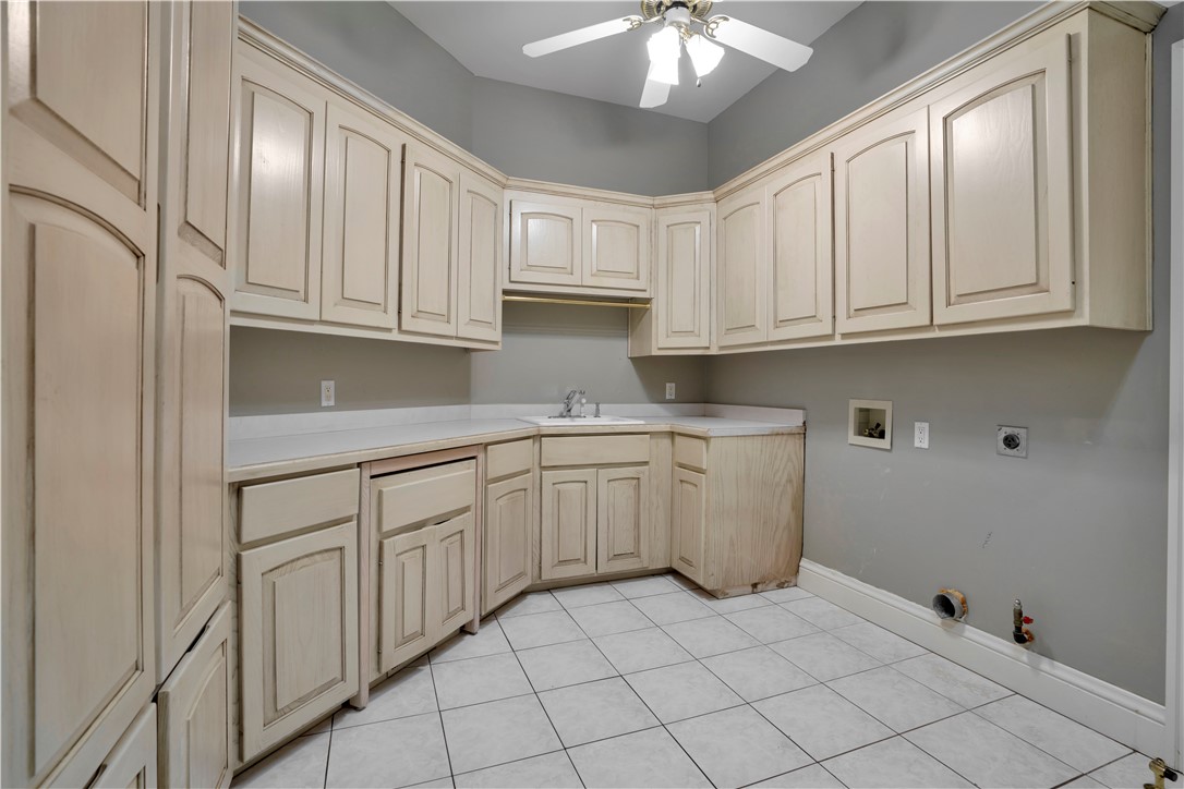 Champions Golf & Cc Rogers - Residential