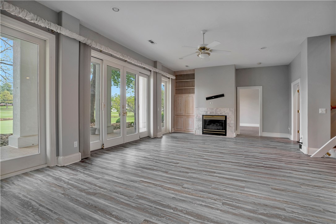 Champions Golf & Cc Rogers - Residential