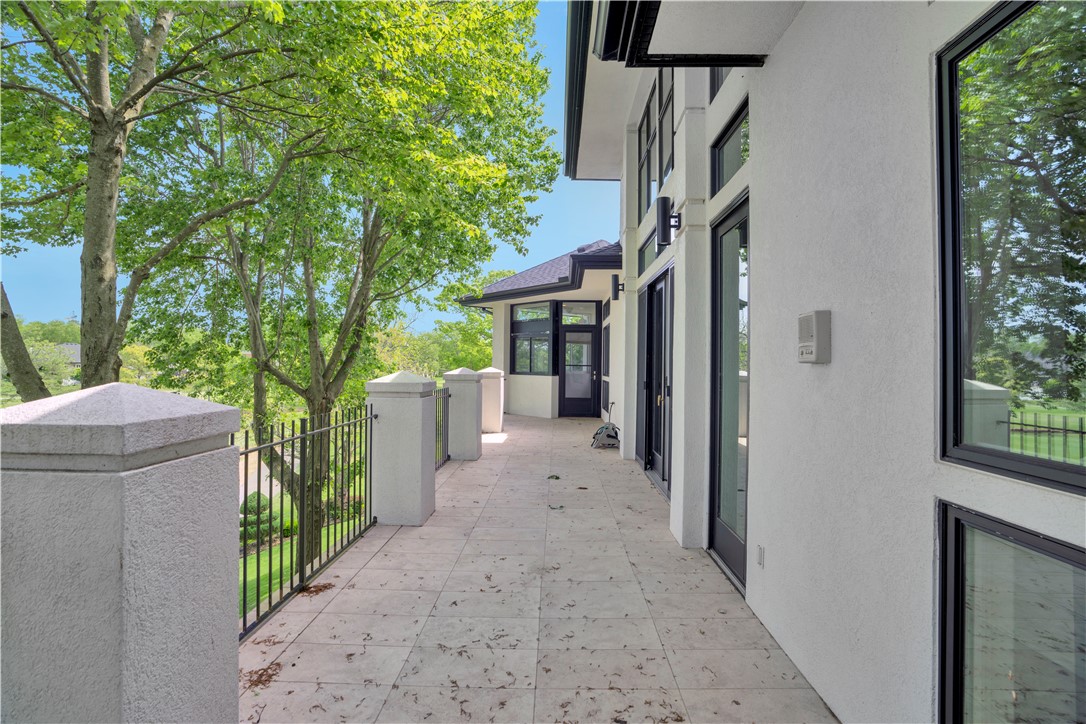 Champions Golf & Cc Rogers - Residential